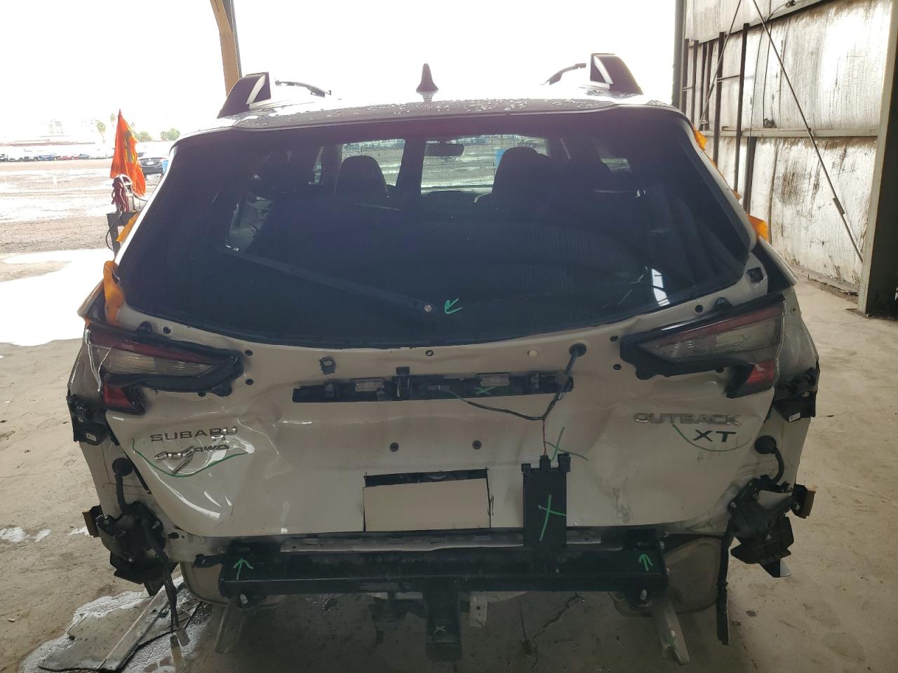 SUBARU LEGACY LIMITED XT