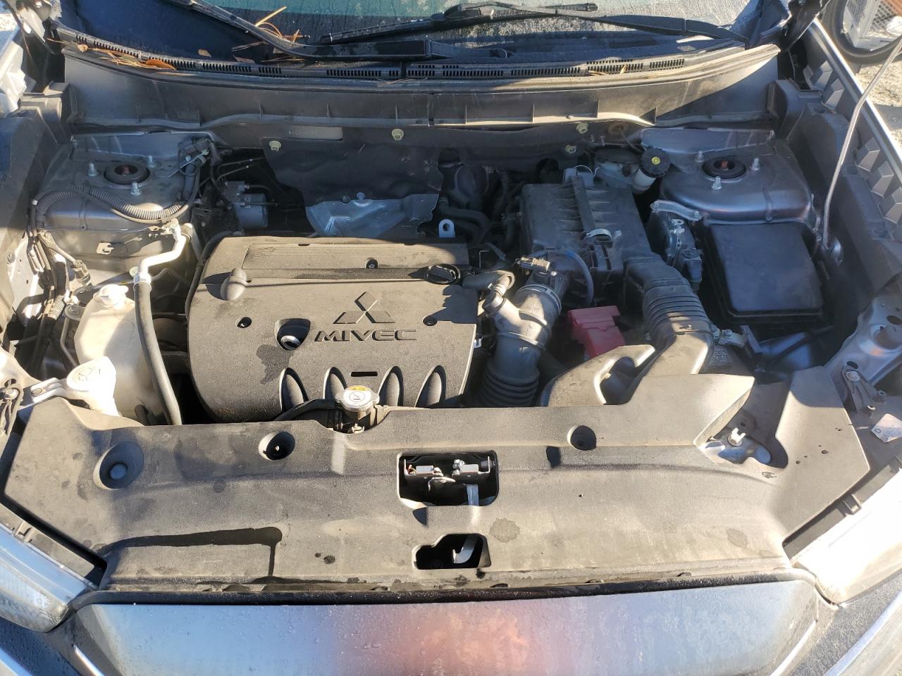 MITSUBISHI OUTLANDER ES