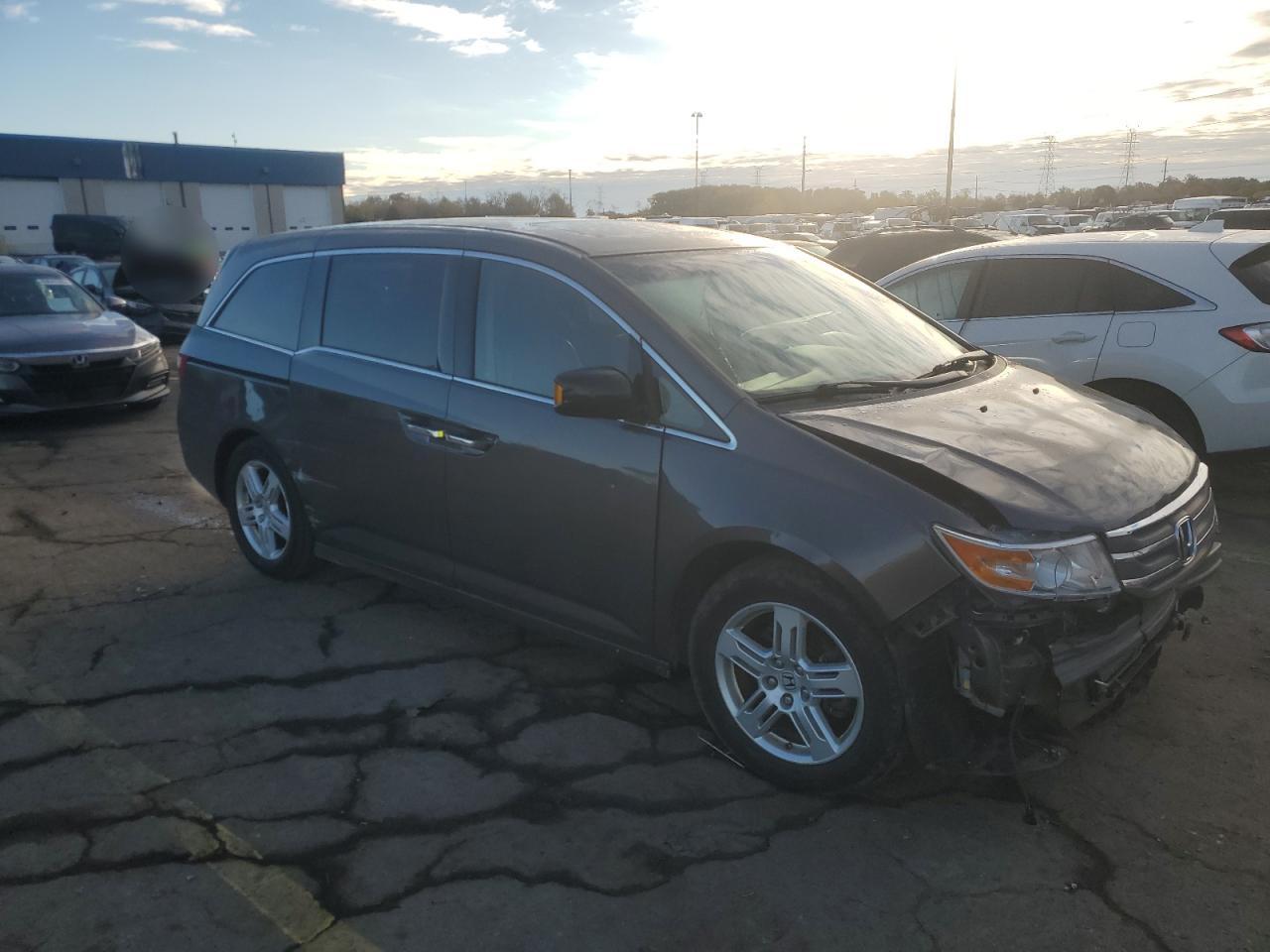 HONDA ODYSSEY TOURING