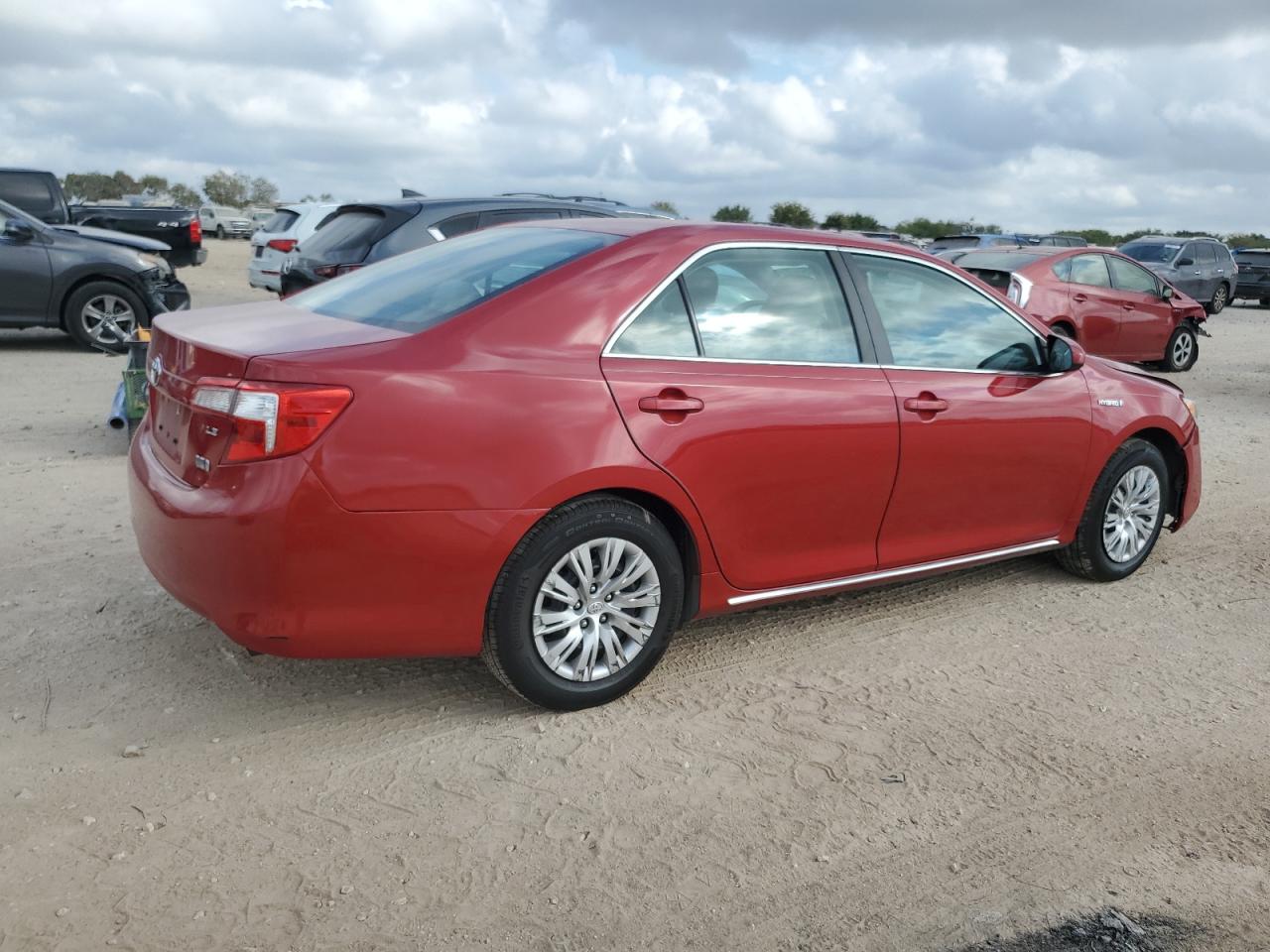 TOYOTA CAMRY HYBRID