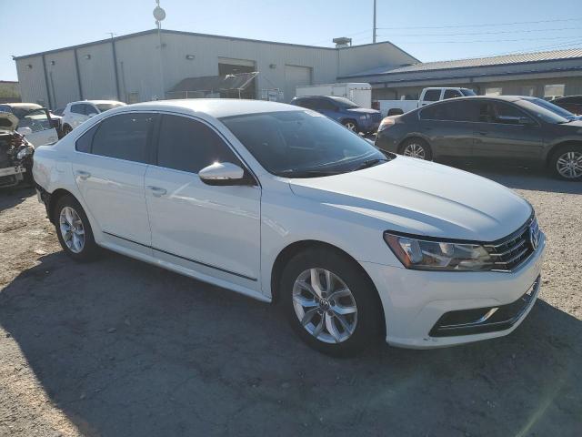 2016 VOLKSWAGEN PASSAT S - 1VWAT7A37GC047013