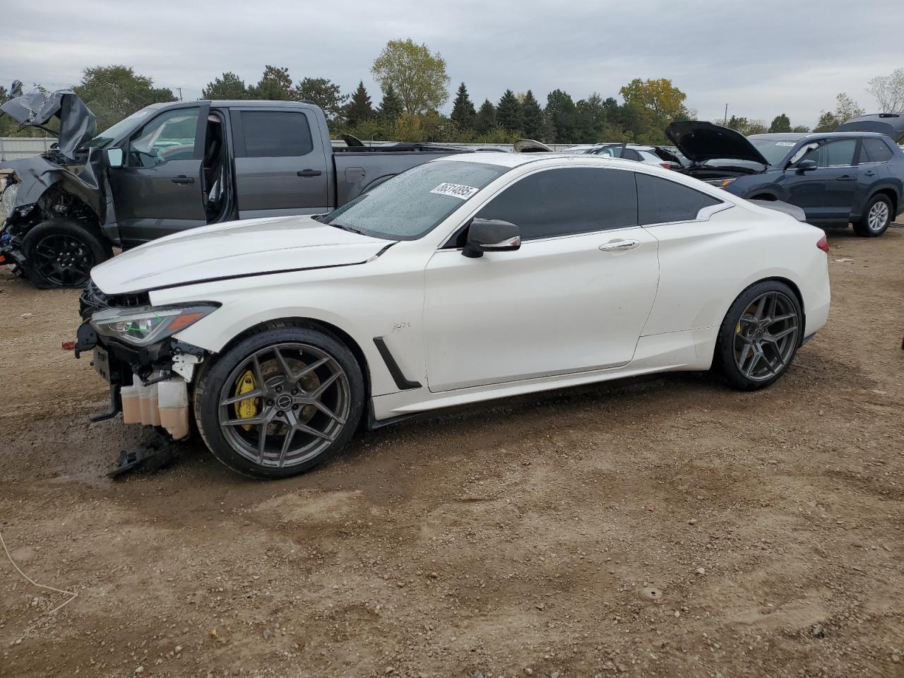 INFINITI Q60 BASE