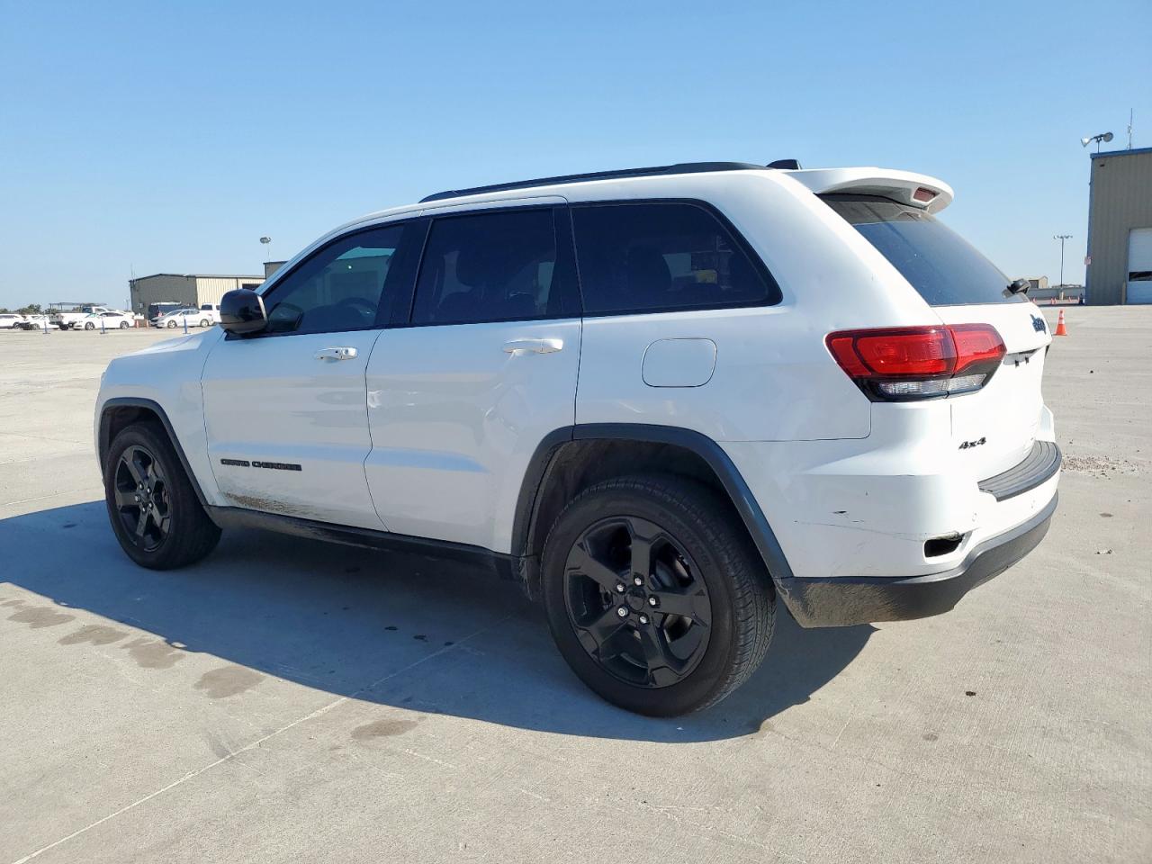 JEEP GRAND CHEROKEE LAREDO