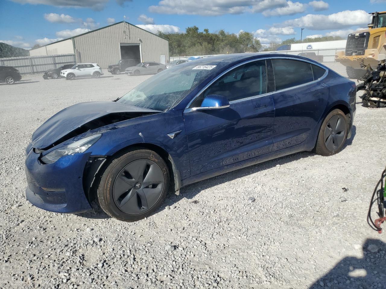 Lot #3291219021 2019 TESLA MODEL 3