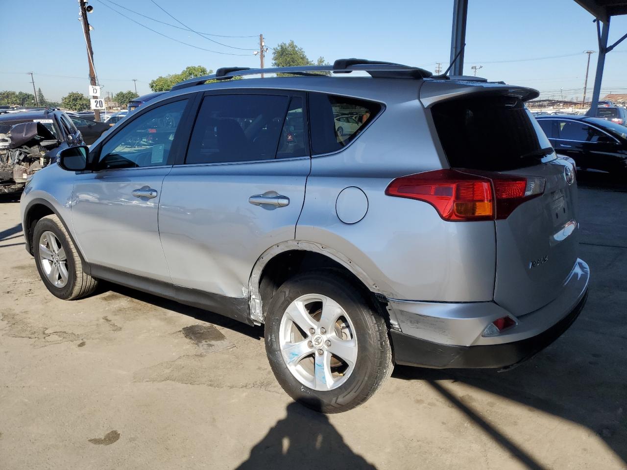 TOYOTA RAV4 XLE