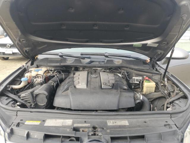 2013 VOLKSWAGEN TOUAREG V6 - WVGEP9BP6DD000742