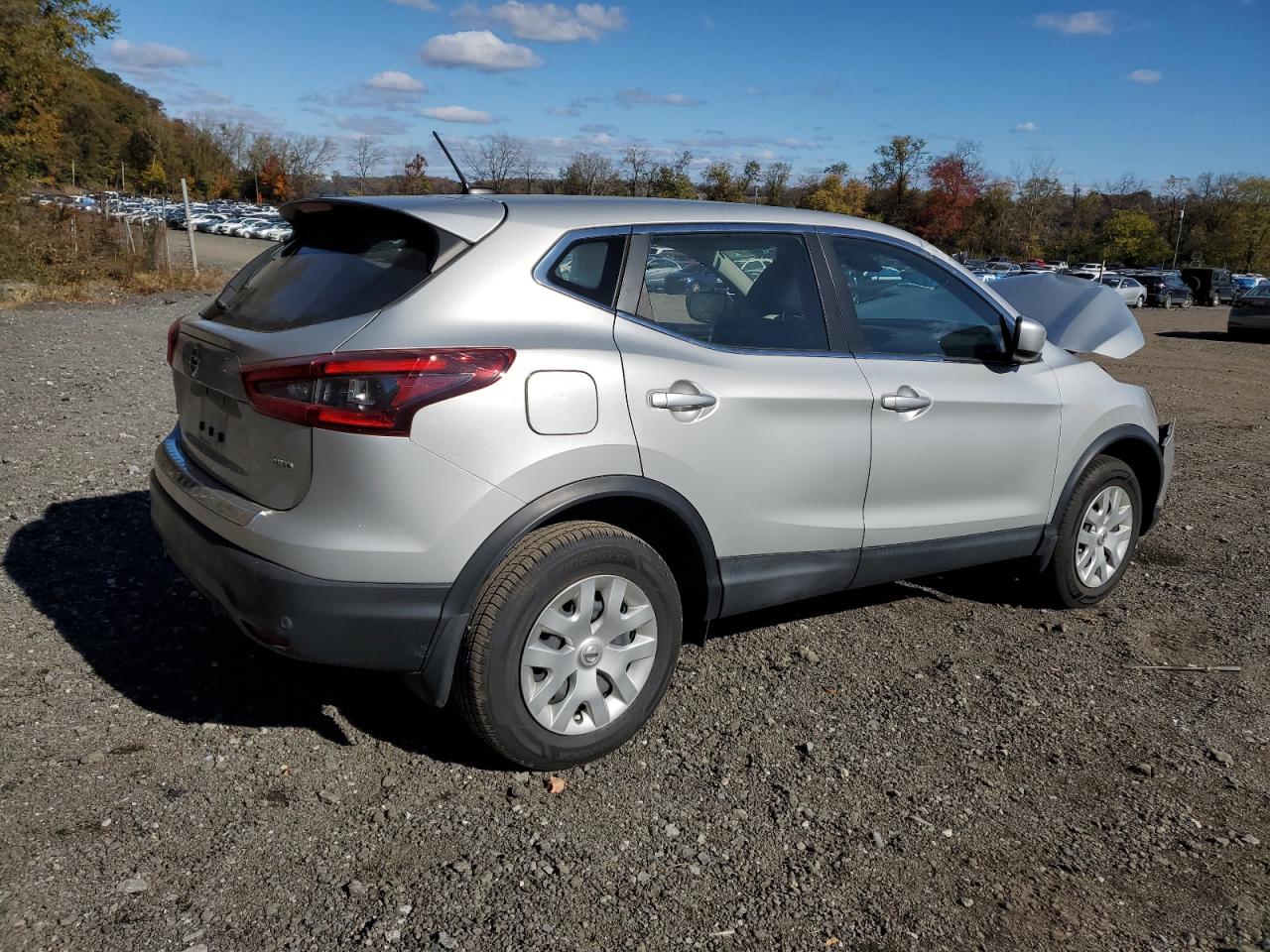 NISSAN ROGUE SPORT S