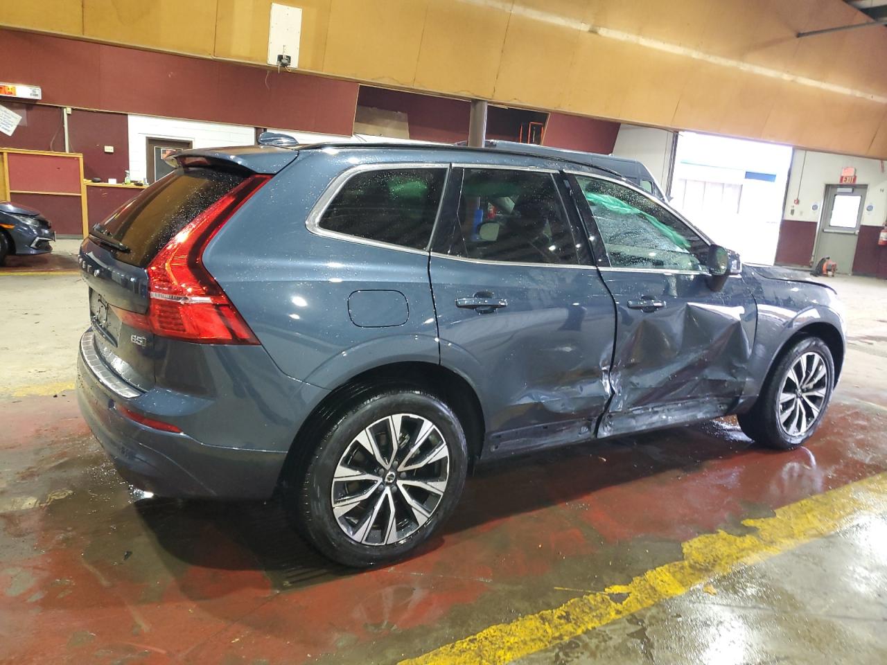 VOLVO XC60 CORE