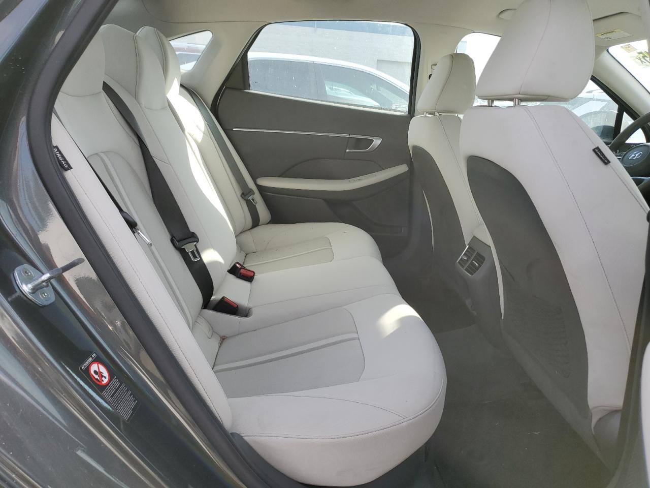 HYUNDAI SONATA HYBRID