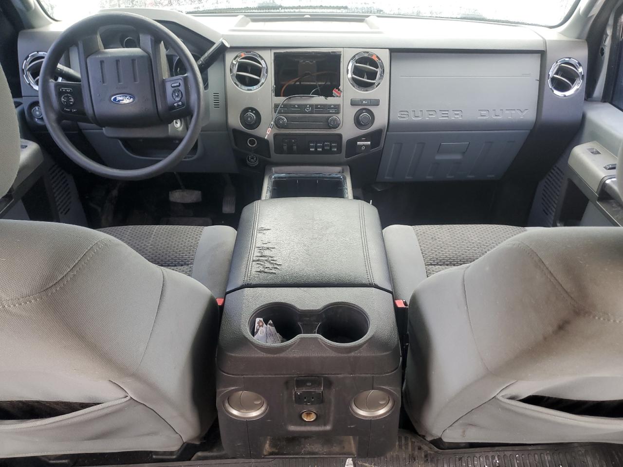 FORD F-250 SUPER DUTY