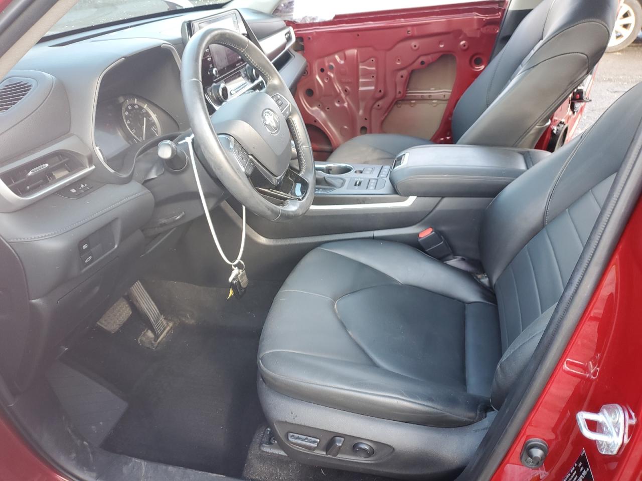 TOYOTA HIGHLANDER XLE