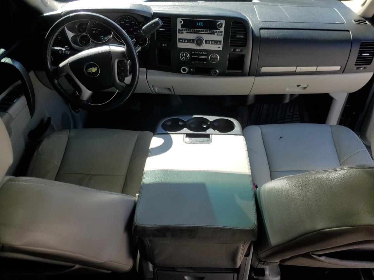 CHEVROLET SILVERADO C1500 LT