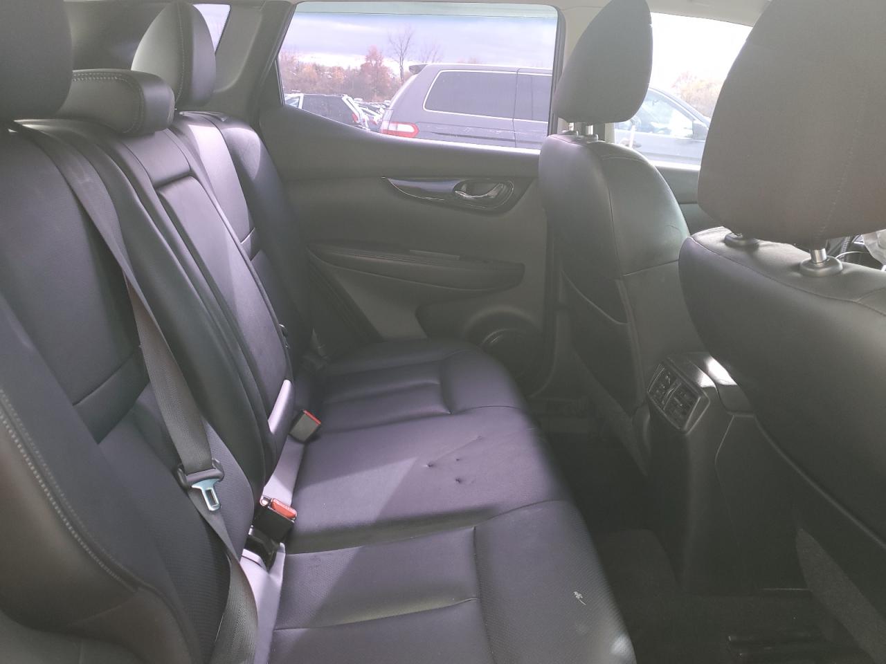 Lot #3308214189 2017 NISSAN ROGUE SPOR