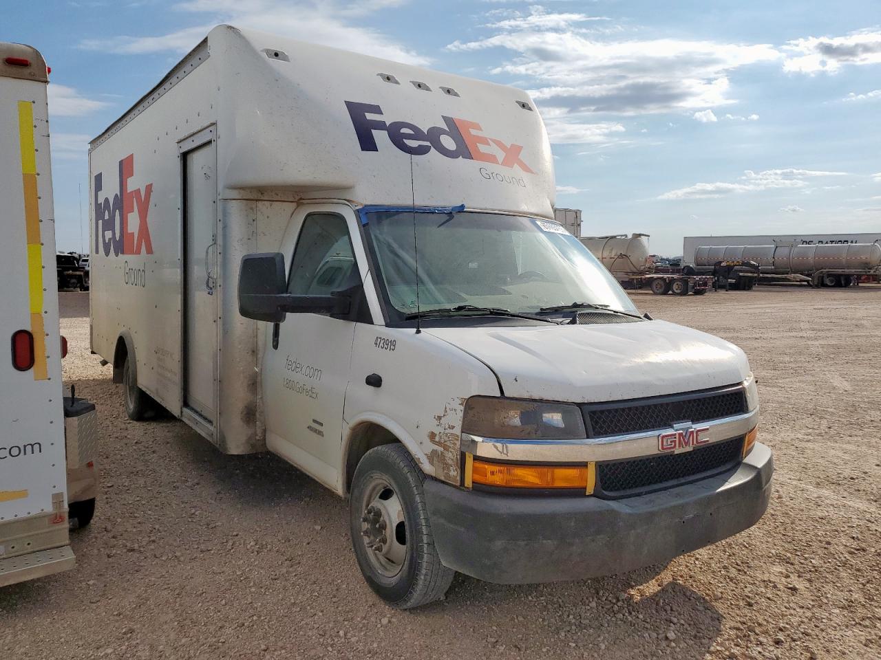 GMC SAVANA CUTAWAY G4500