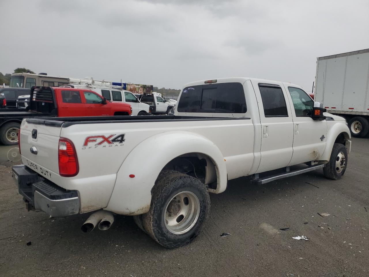 FORD F-450 SUPER DUTY