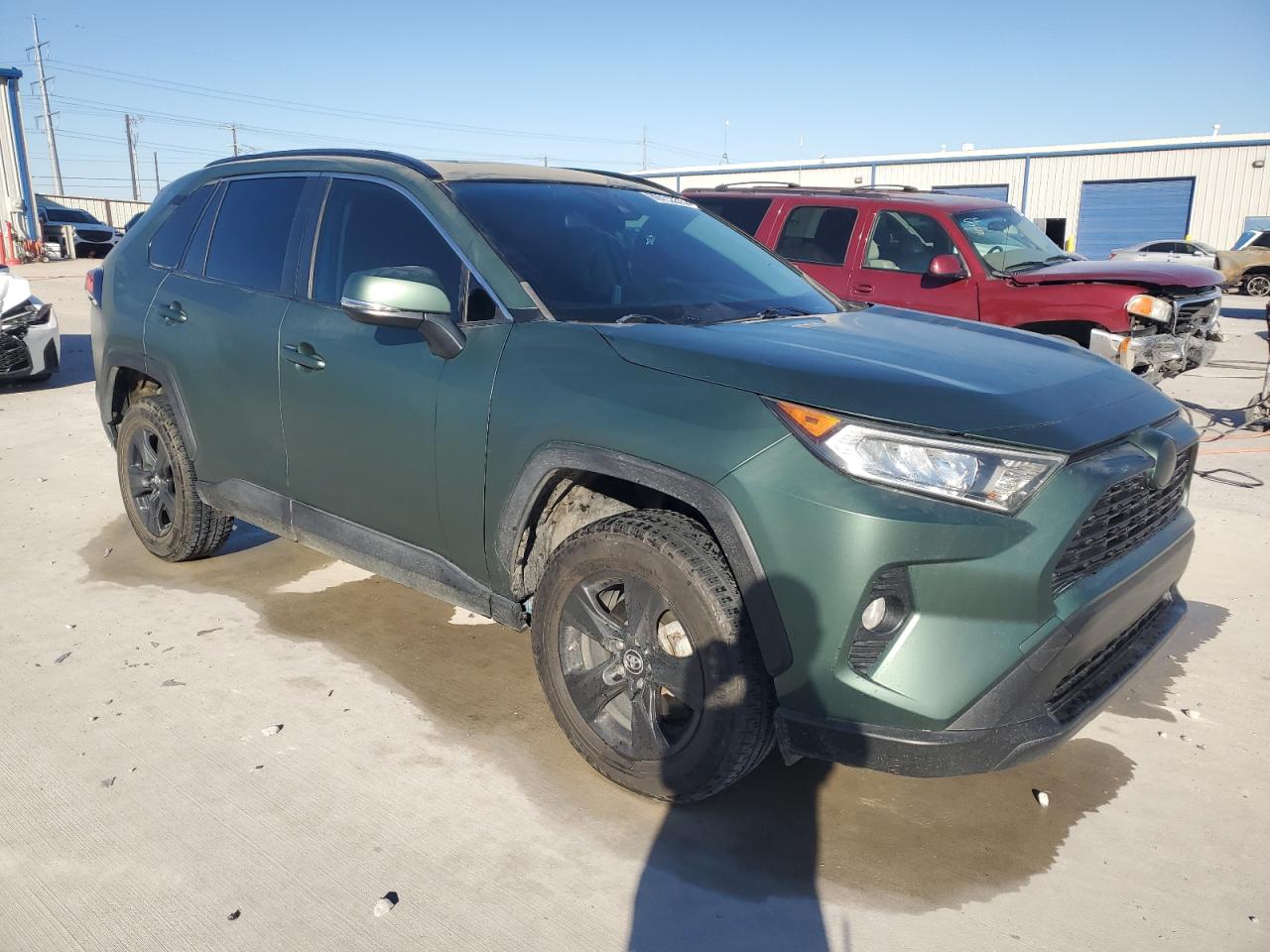 TOYOTA RAV4 XLE