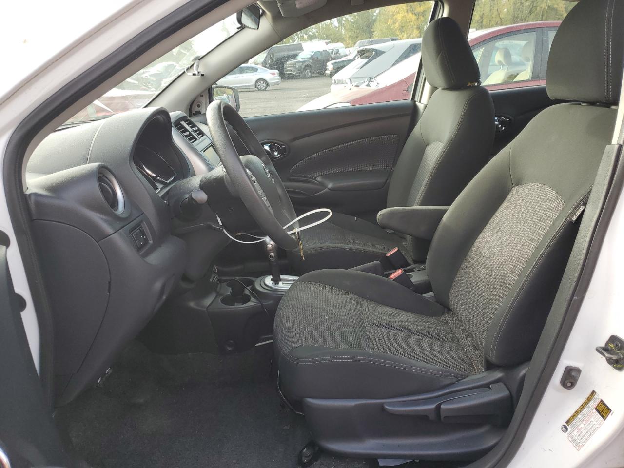 NISSAN VERSA S