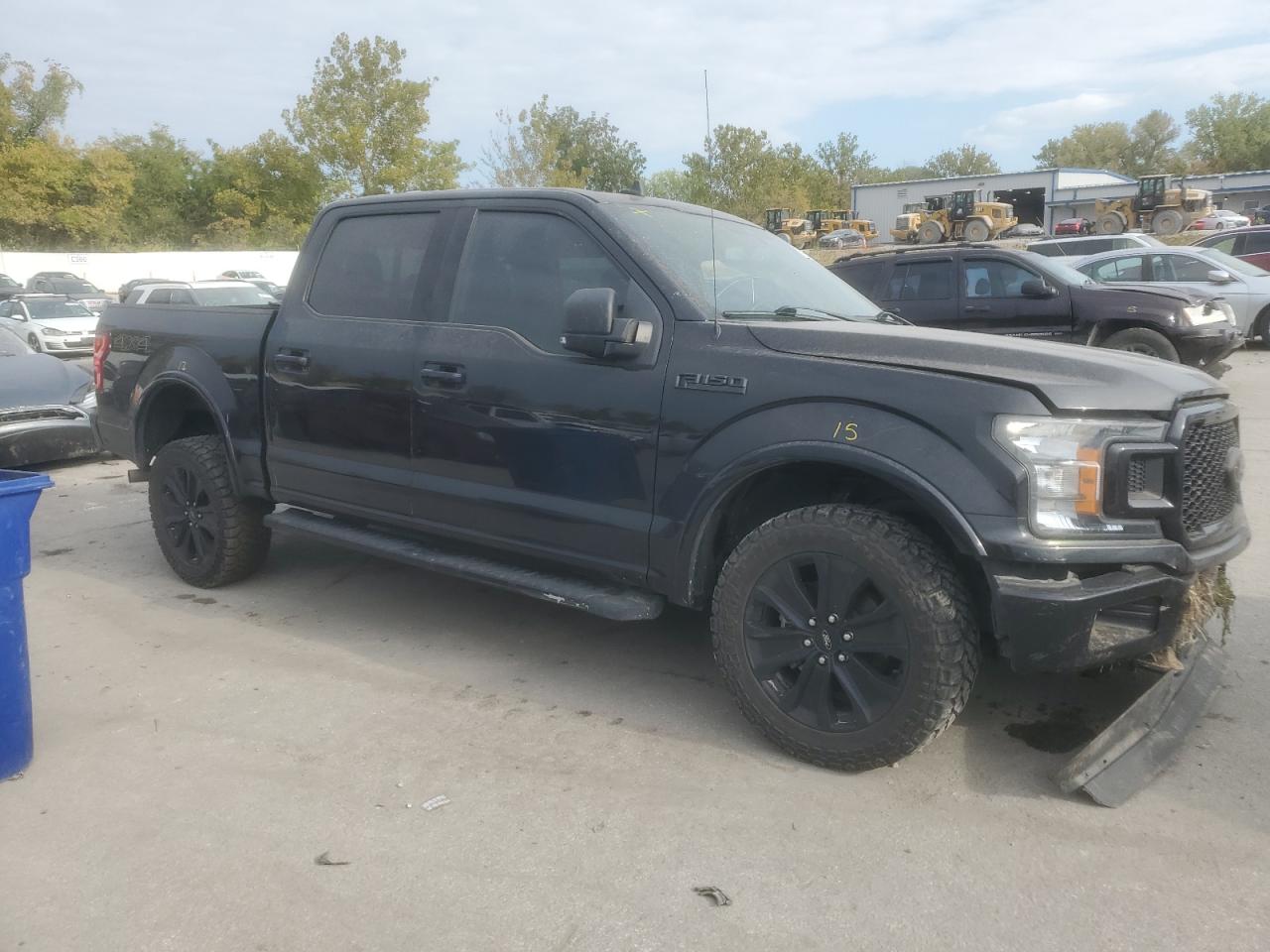 FORD F-150 SUPERCREW