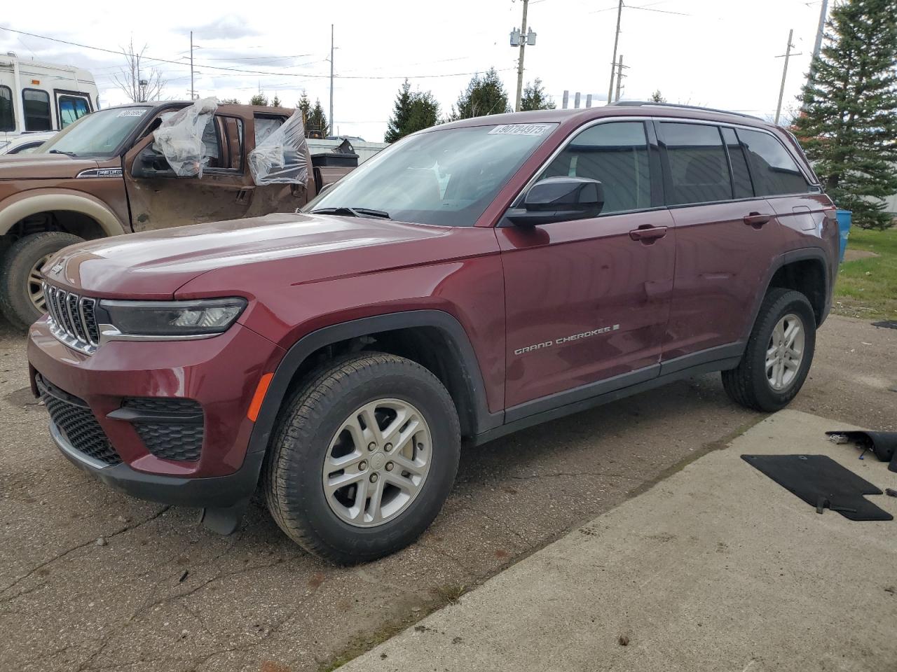 JEEP GRAND CHEROKEE LAREDO