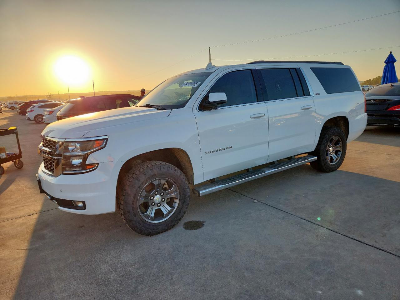 CHEVROLET SUBURBAN K1500 LT
