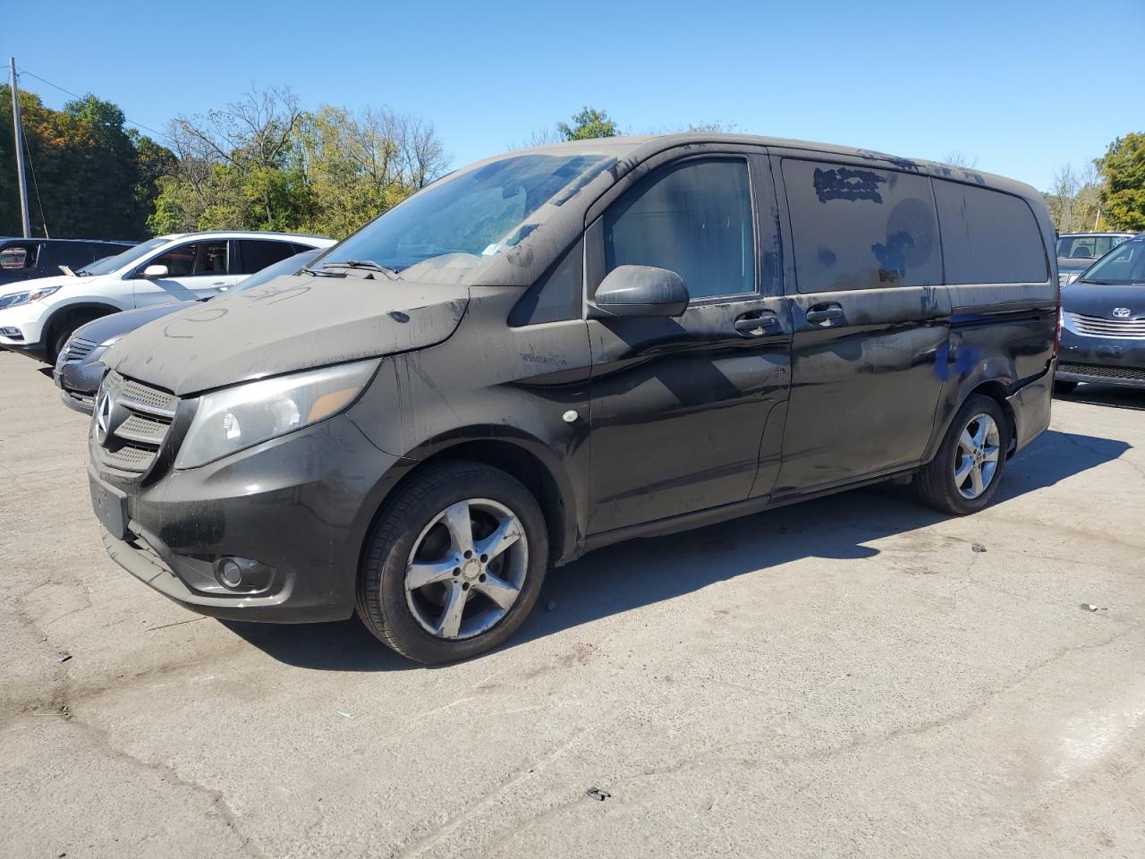 Lot #3265012891 2018 MERCEDES-BENZ METRIS