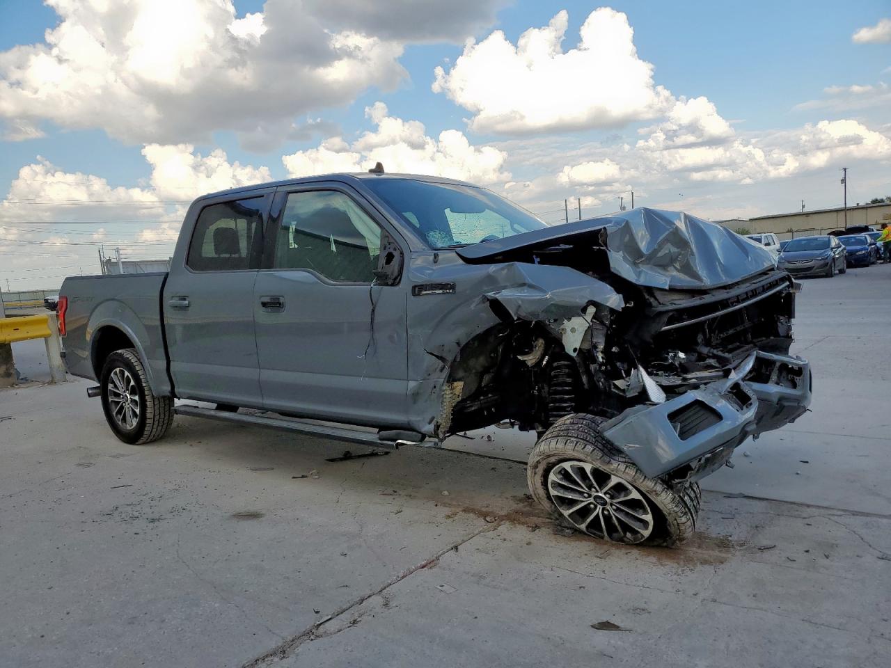 FORD F-150 SUPERCREW