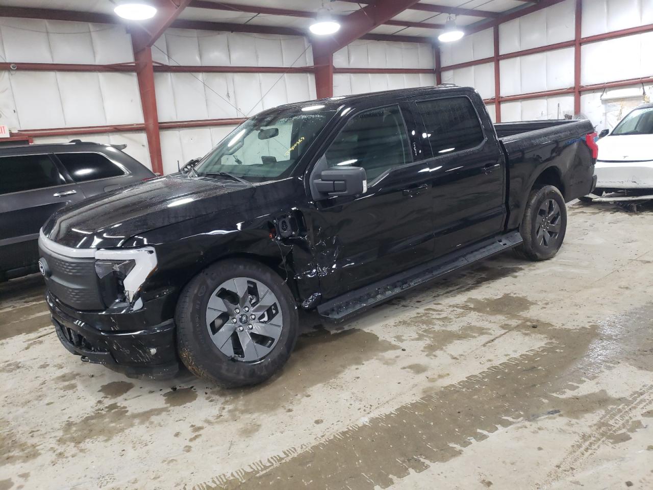 FORD F-150 LIGHTNING XLT