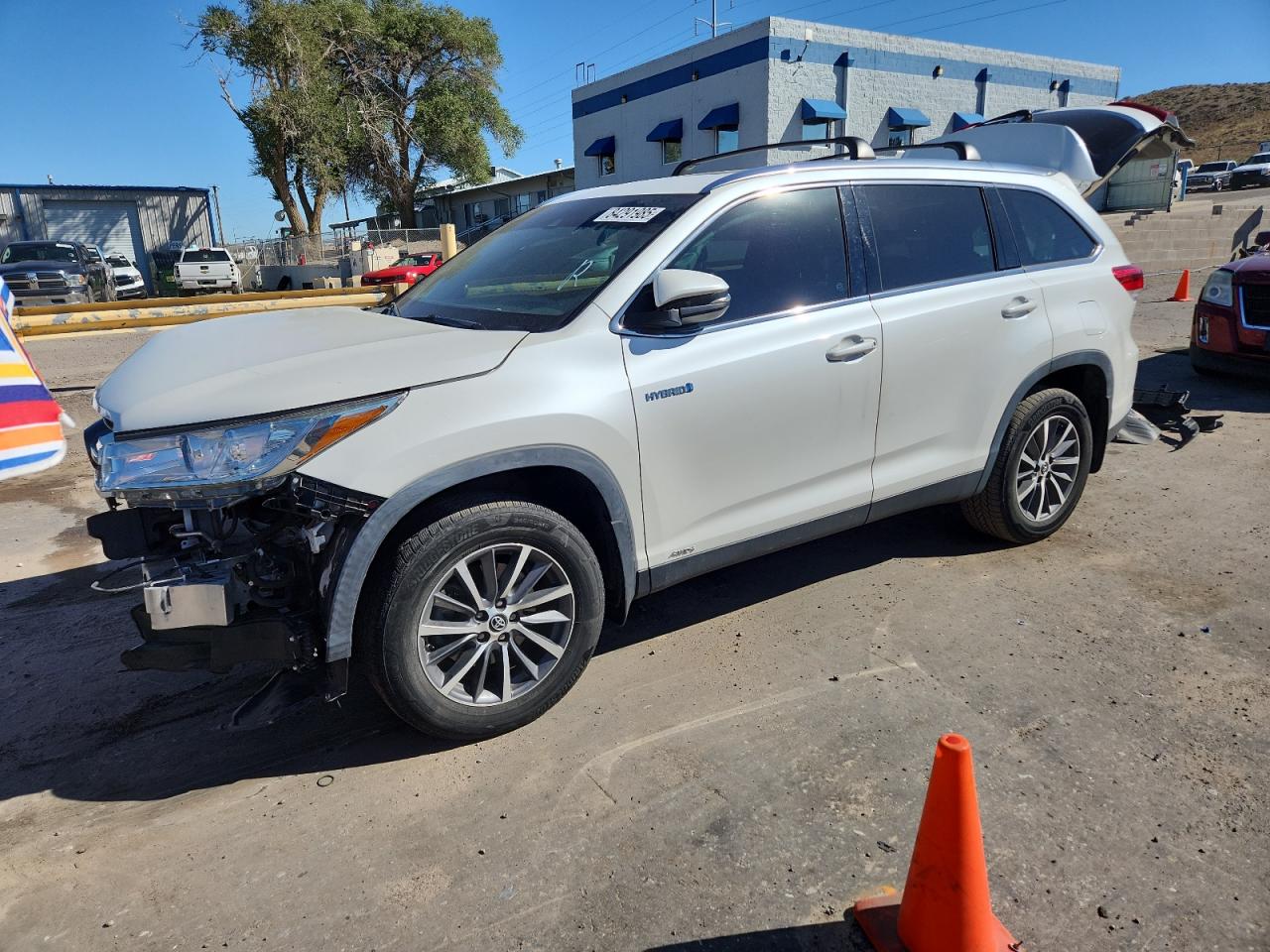 TOYOTA HIGHLANDER HYBRID