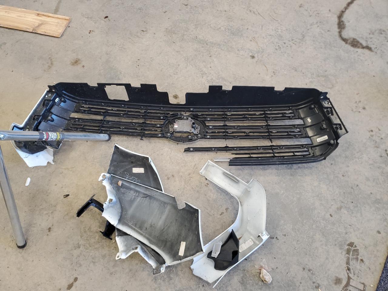 TOYOTA TUNDRA CREWMAX SR5