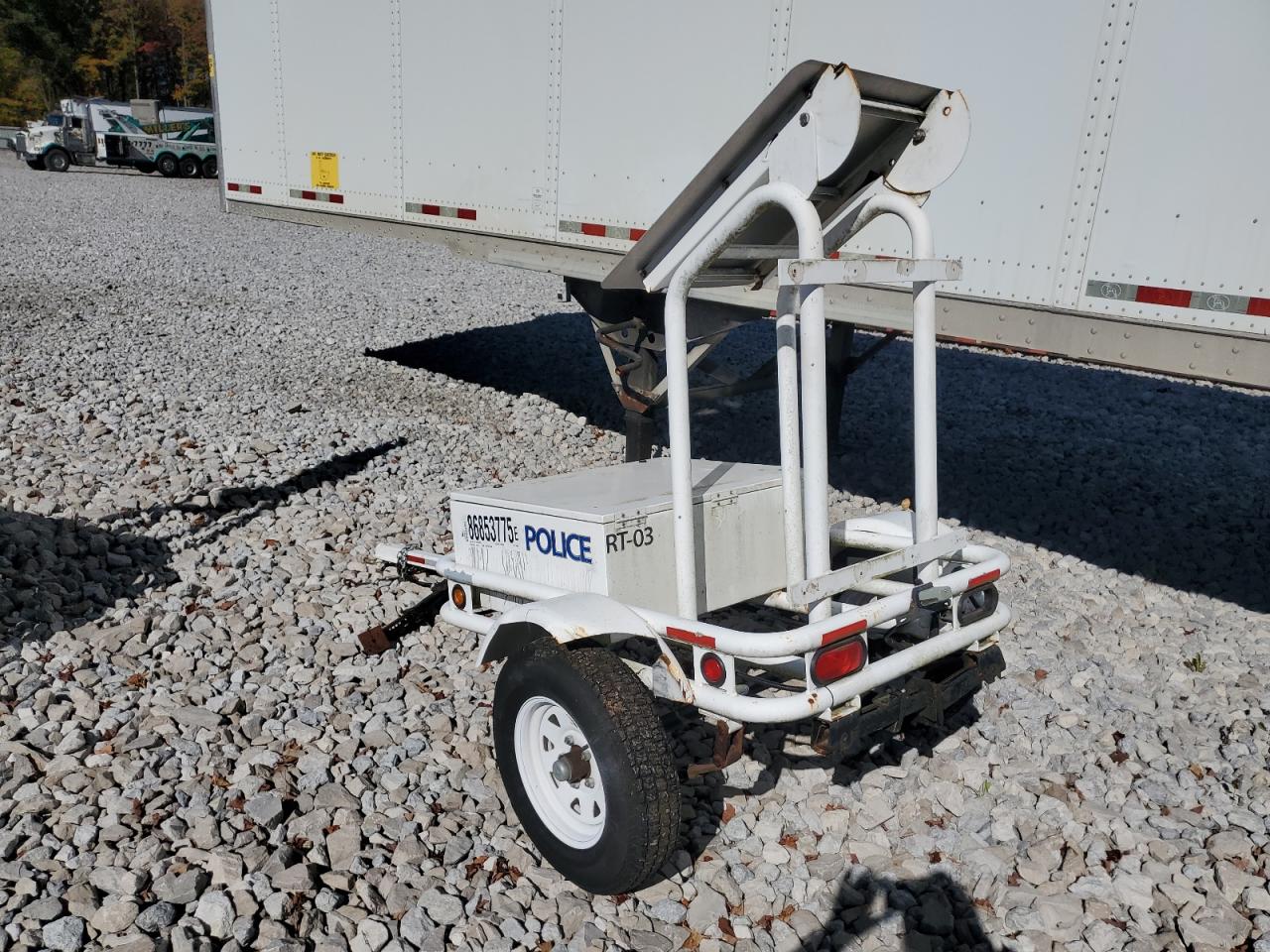 Lot #3266818941 2014 TRA UNKNOWN