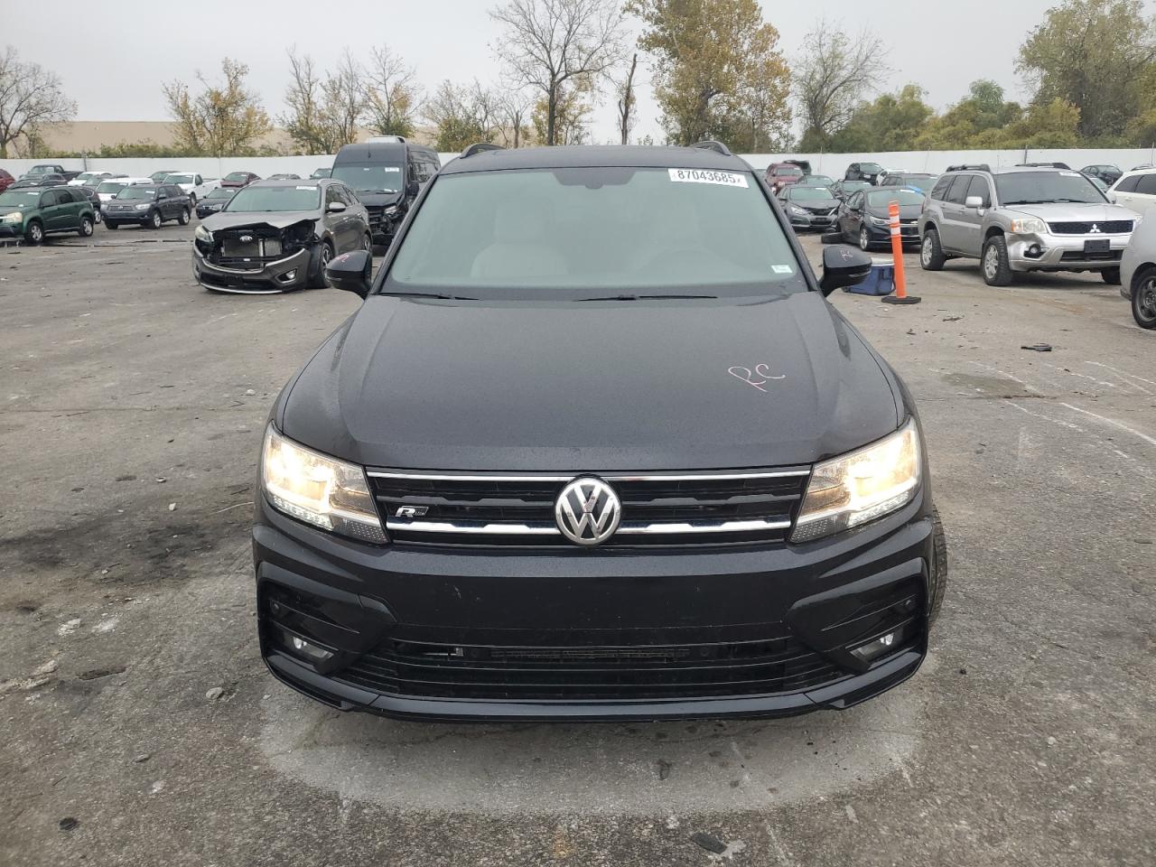 VOLKSWAGEN TIGUAN SE