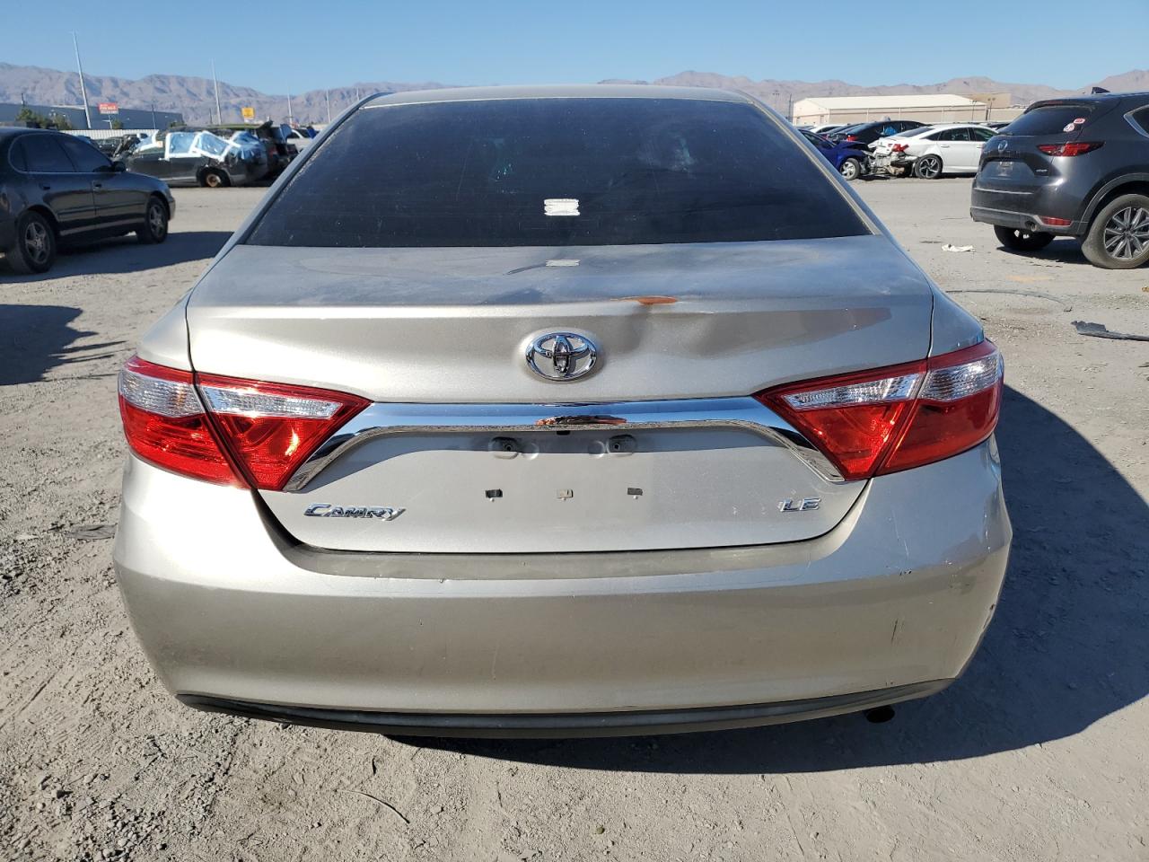 TOYOTA CAMRY LE
