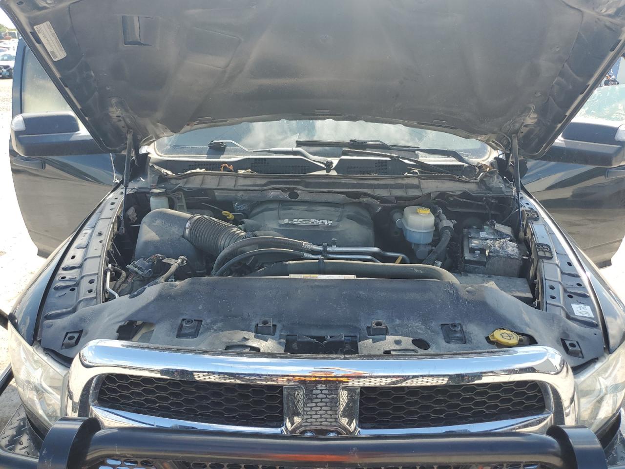 Lot #3281633391 2018 RAM 2500 ST