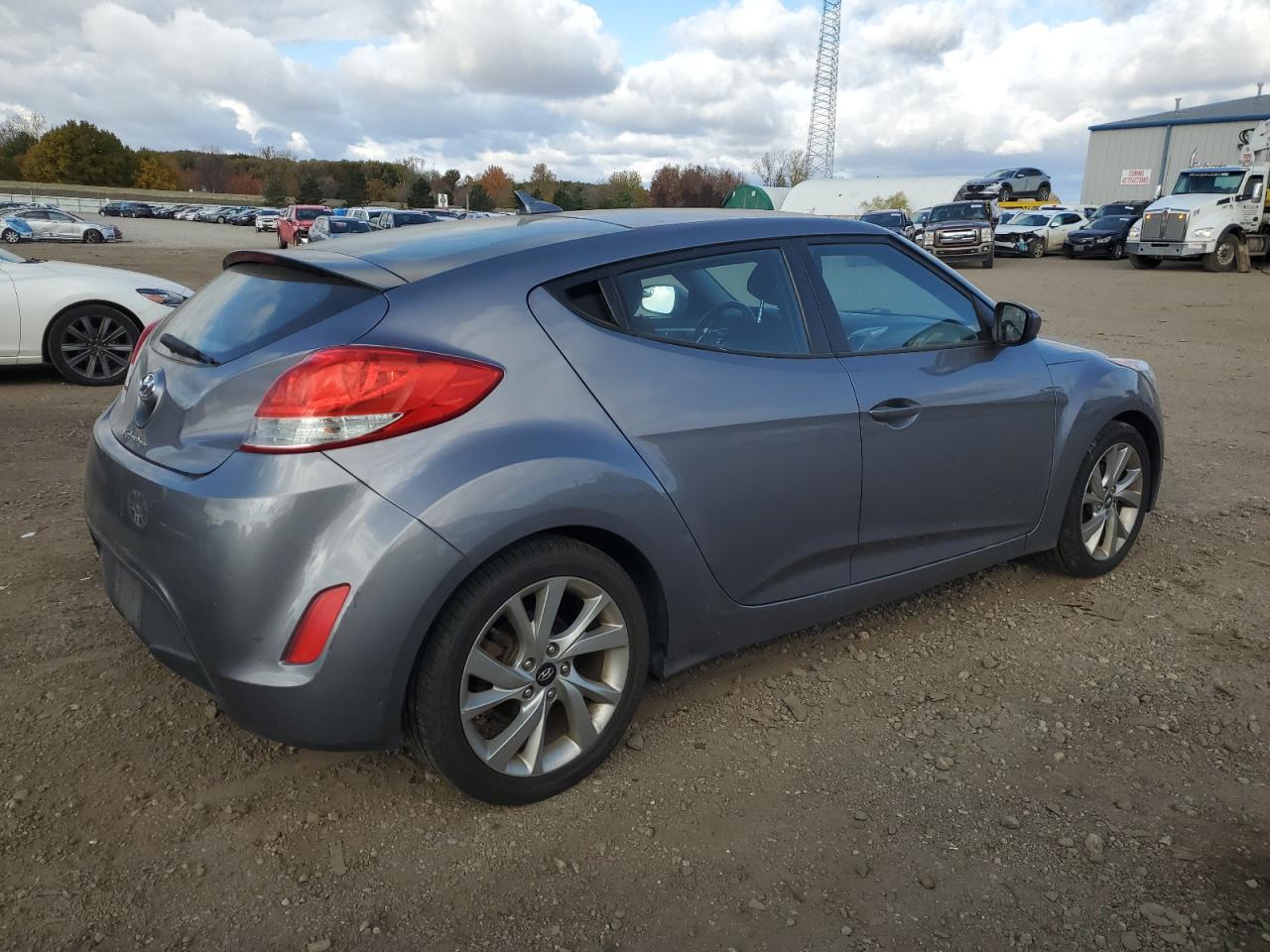 HYUNDAI VELOSTER
