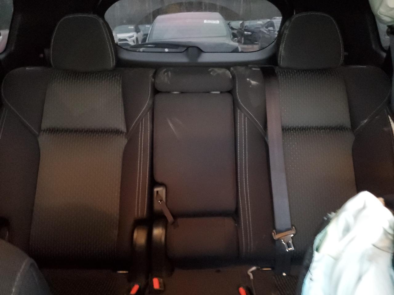 MITSUBISHI OUTLANDER SE