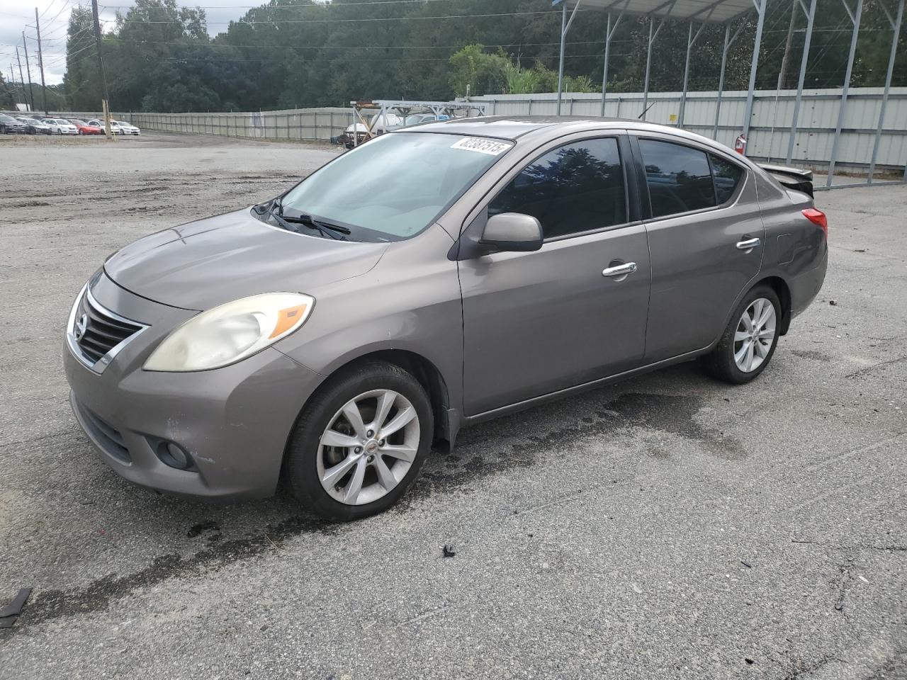 NISSAN VERSA S