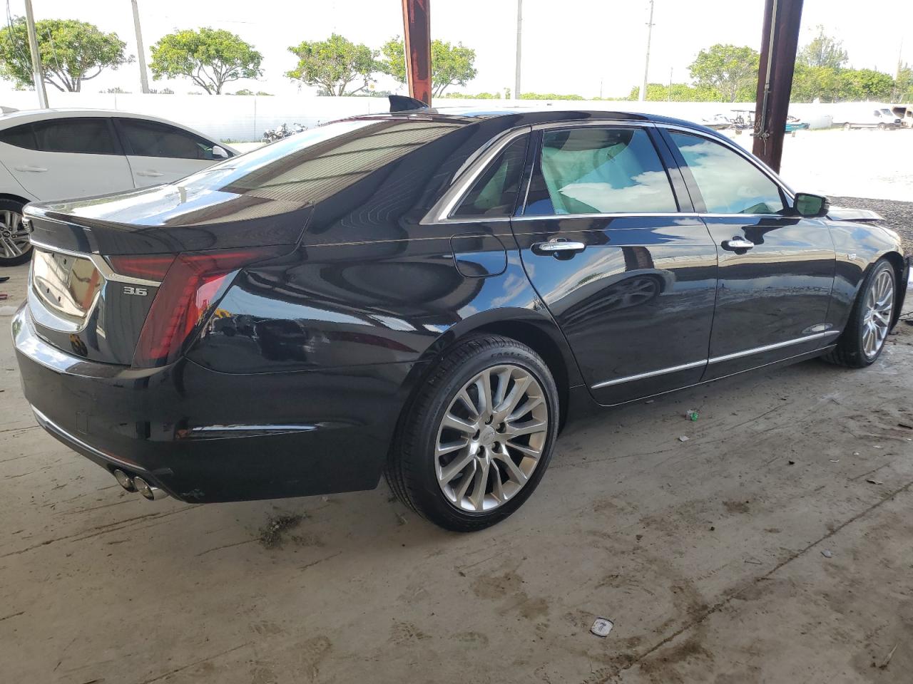 CADILLAC CT6 LUXURY
