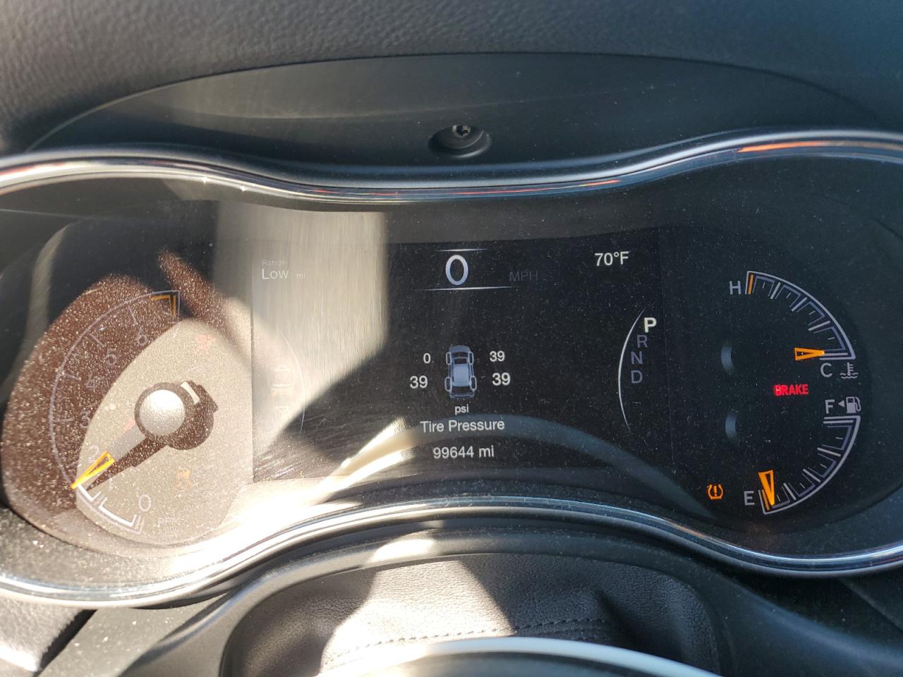 JEEP GRAND CHEROKEE LAREDO