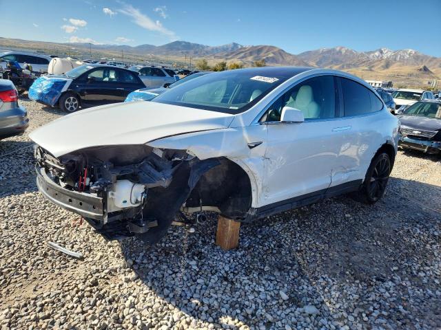 Global Auto Auctions: 2016 TESLA MODEL X