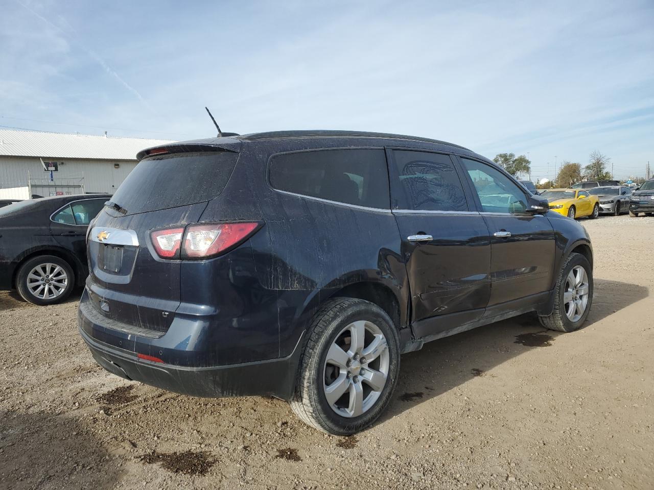 CHEVROLET TRAVERSE LT