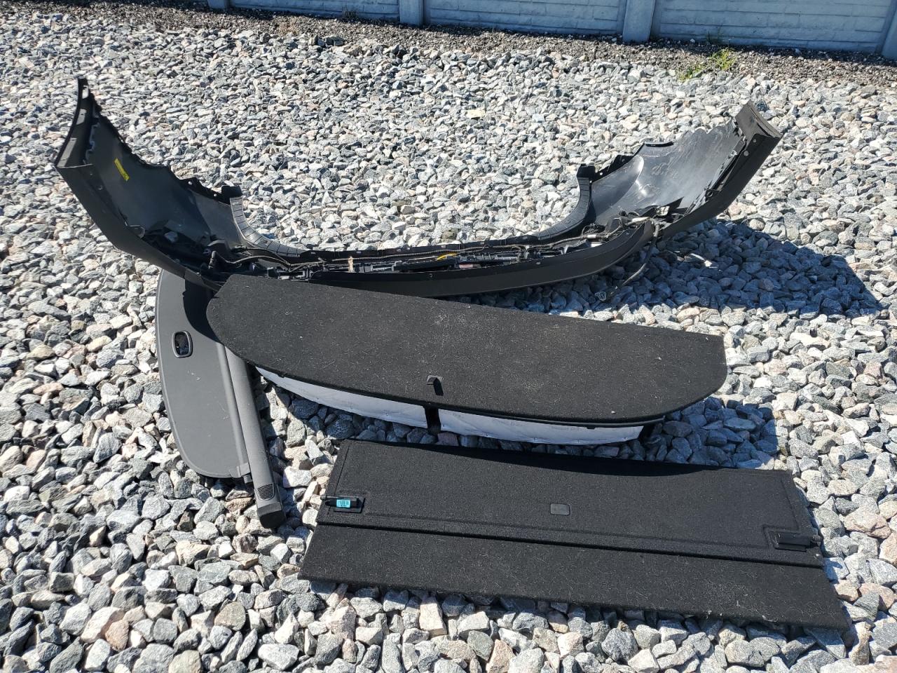 Lot #3315978088 2019 HYUNDAI SANTA FE L