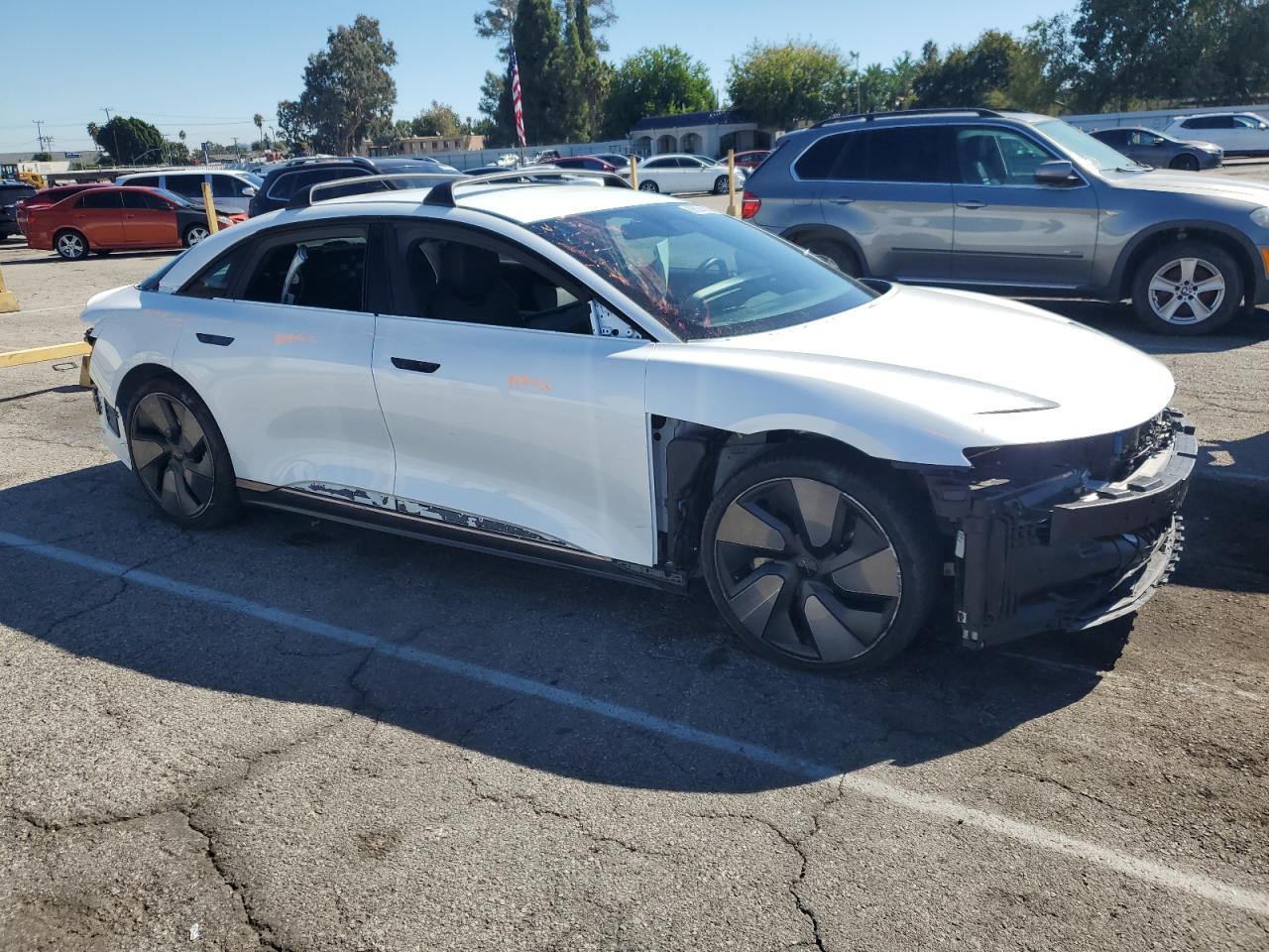 LUCID AIR TOURING
