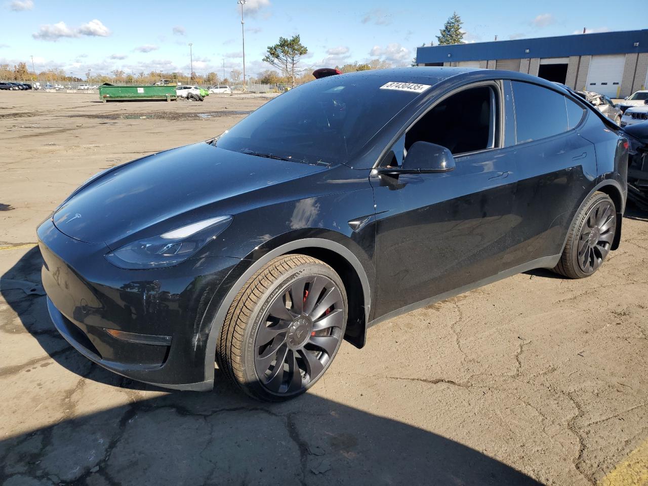 TESLA MODEL Y