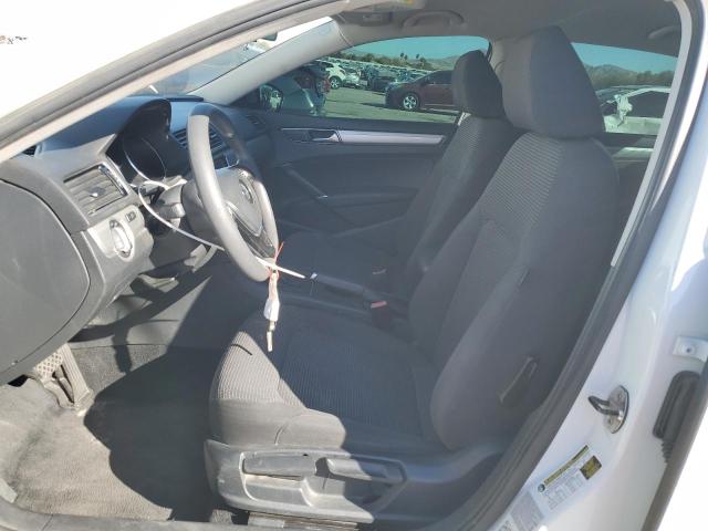 2016 VOLKSWAGEN PASSAT S - 1VWAT7A37GC047013