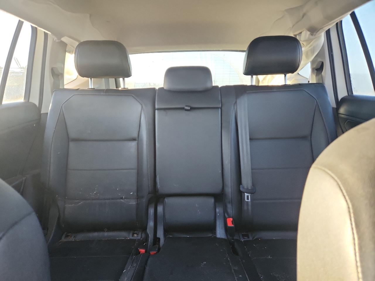 VOLKSWAGEN TIGUAN SE