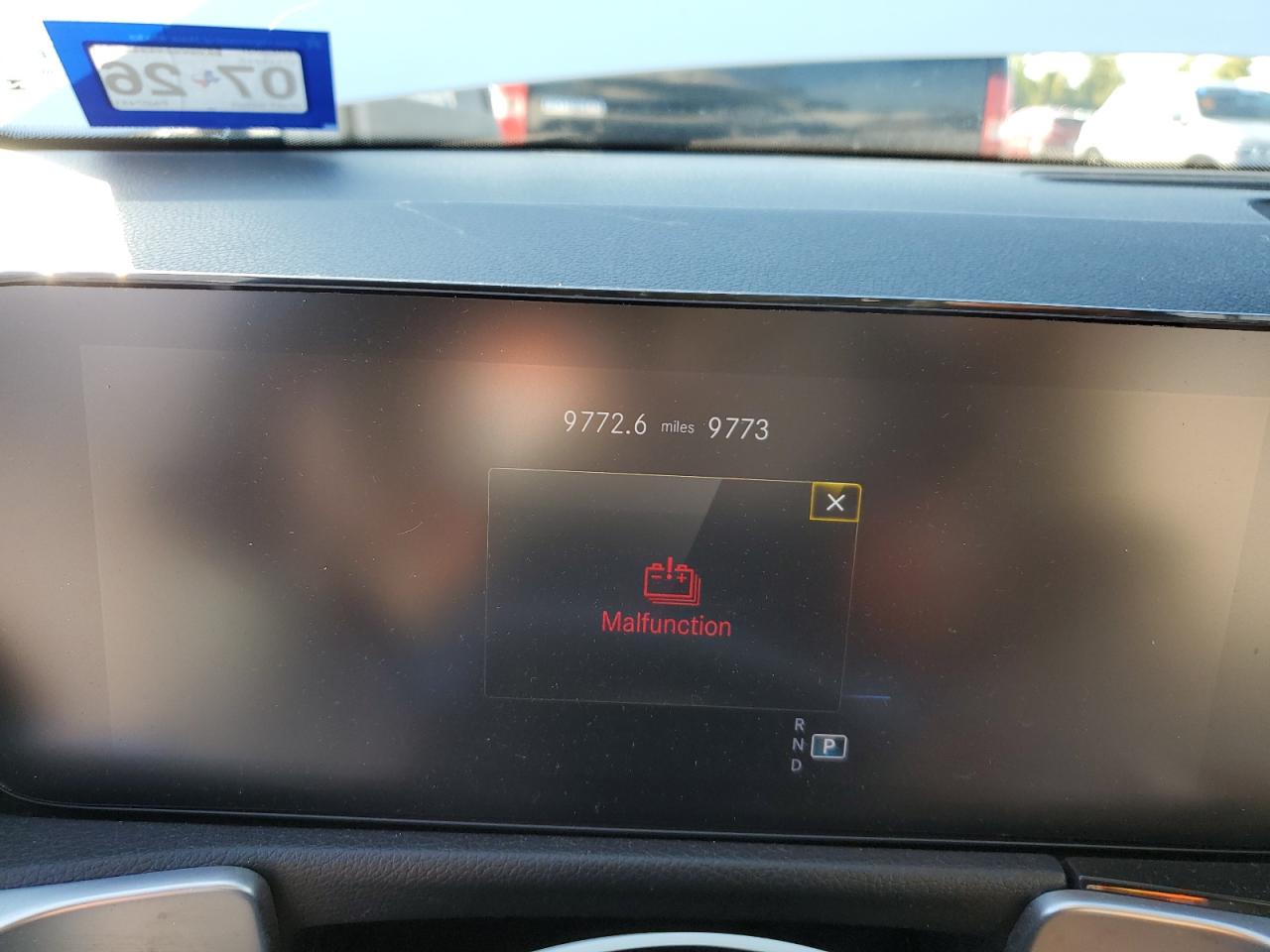 MERCEDES-BENZ EQB 300 4MATIC