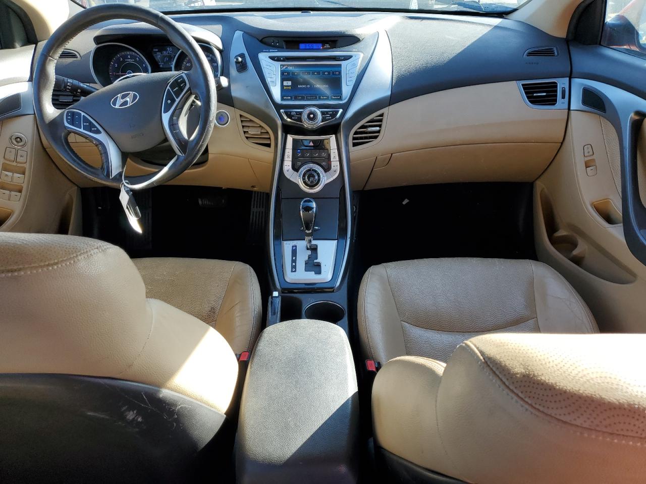 HYUNDAI ELANTRA GLS