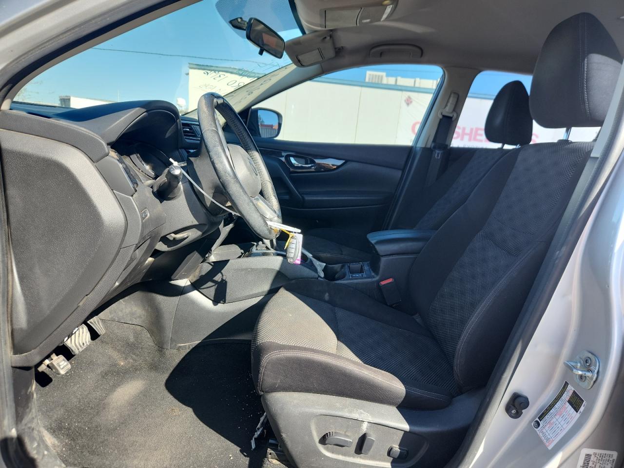 NISSAN ROGUE SPORT S