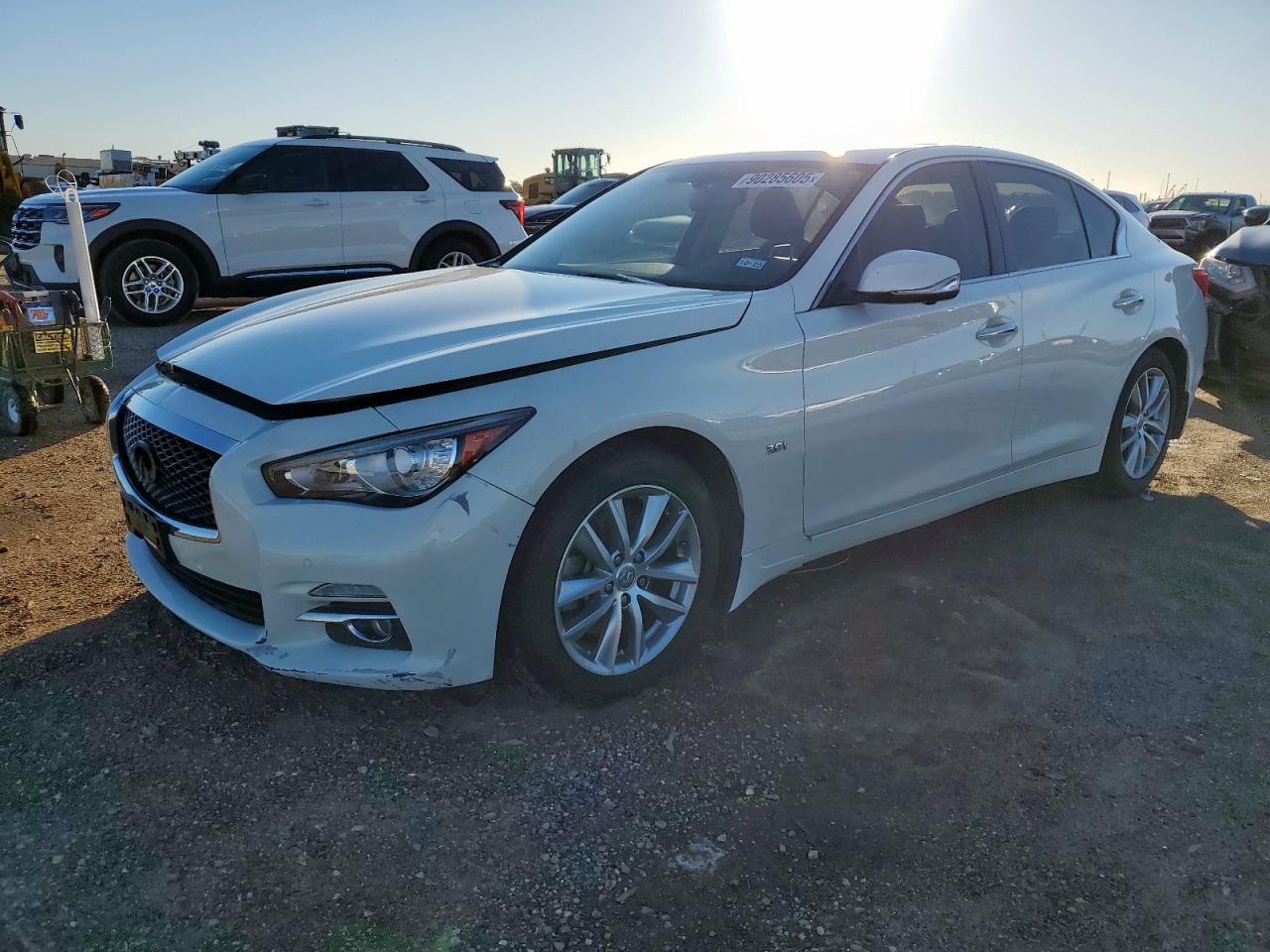 INFINITI Q50 PREMIUM
