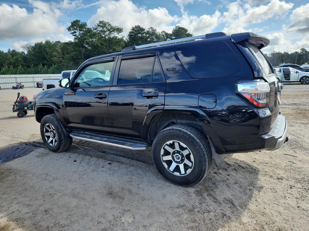 TOYOTA 4RUNNER SR5 PREMIUM